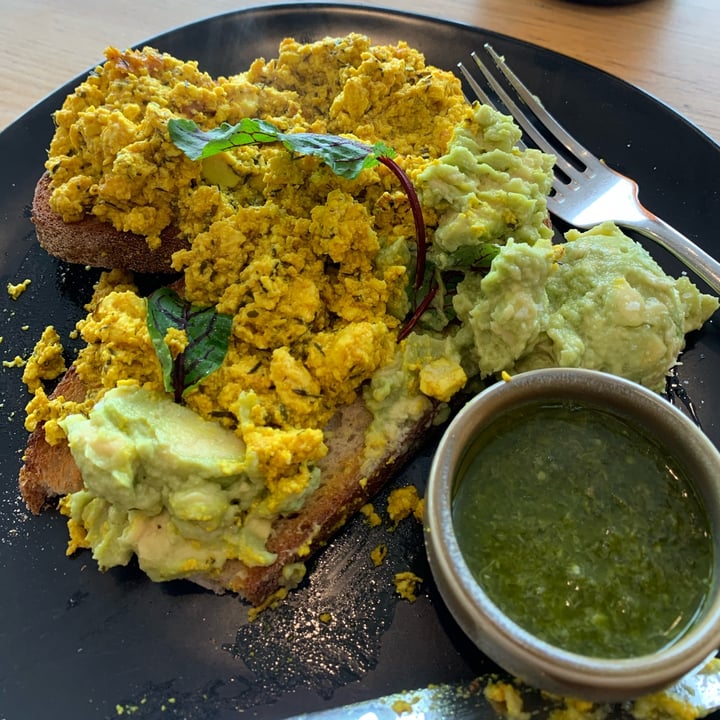 review photo of Frank's Scrambled Tofu shared by @flysc on 17 Aug 2022 - review