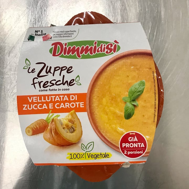 photo of Dimmidisi Le zuppe fresche Vellutata Di Zucca E Carote shared by @glottaveg93 on  20 Dec 2021 - review
