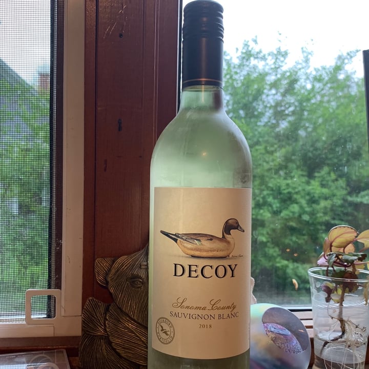 photo of Decoy Sauvignon Blanc shared by @allhess on  30 Apr 2020 - review