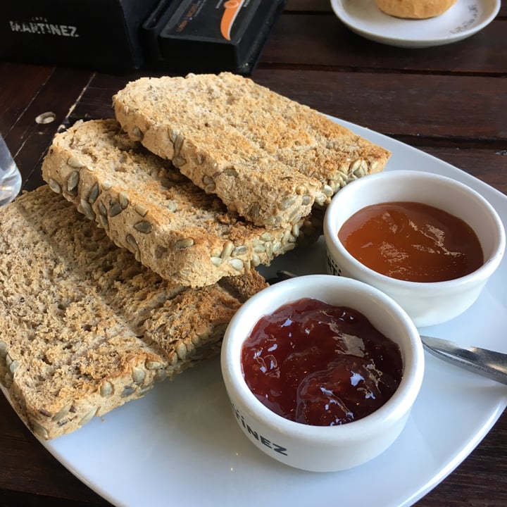 review photo of Café Martínez Tostadas shared by @aalmaborghi on 22 Mar 2022 - review
