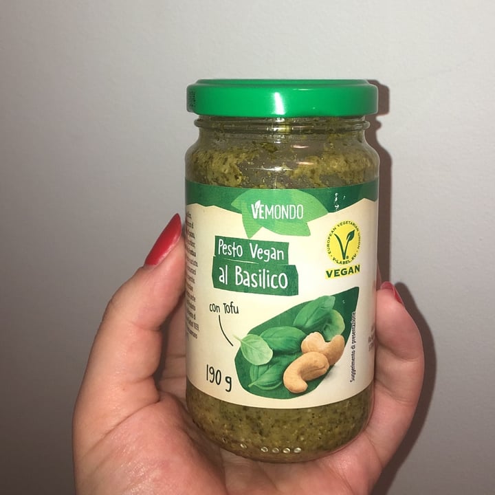 review photo of Vemondo Pesto Vegan al Basilico con Tofu shared by @sararusso on 16 Mar 2022 - review