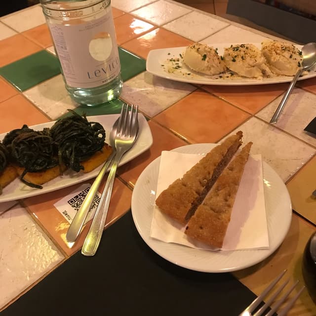 Foto del plato “Polenta fritta con cicoria”
