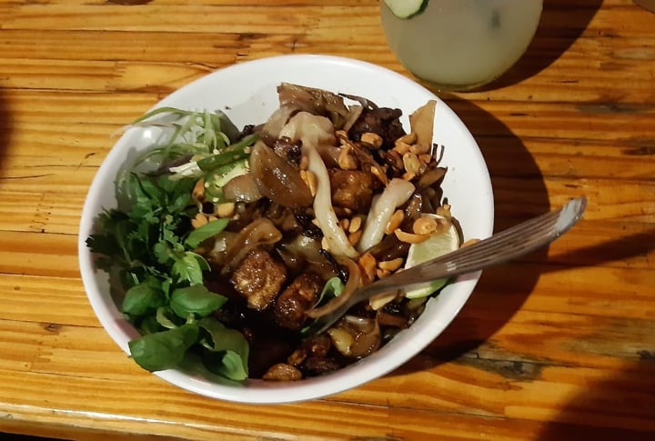 photo of Saigón Noodle Bar San Telmo Fideos Xao - Chay Xao shared by @anana on  11 Apr 2022 - review