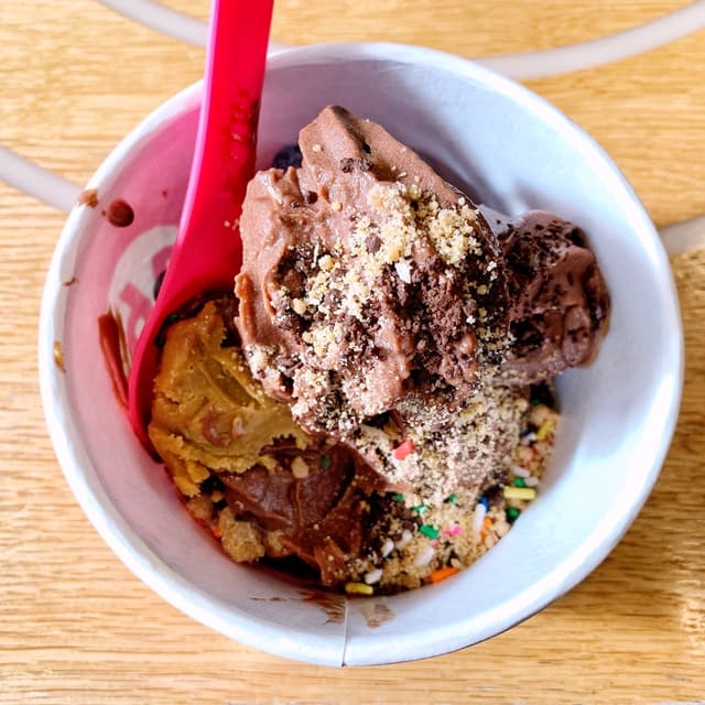 16 Handles