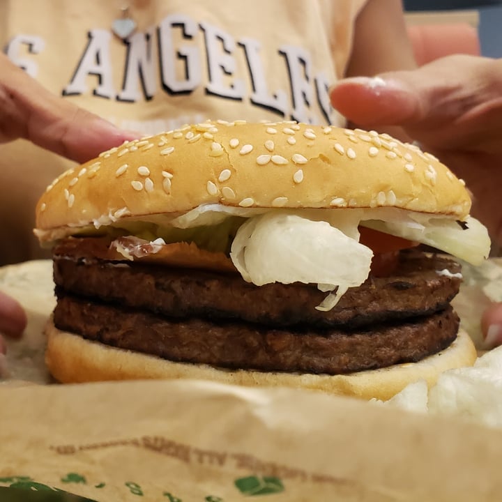 review photo of Burger King Leicester Square Plant-based Whopper shared by @sisisoydelfi on 26 May 2022 - review