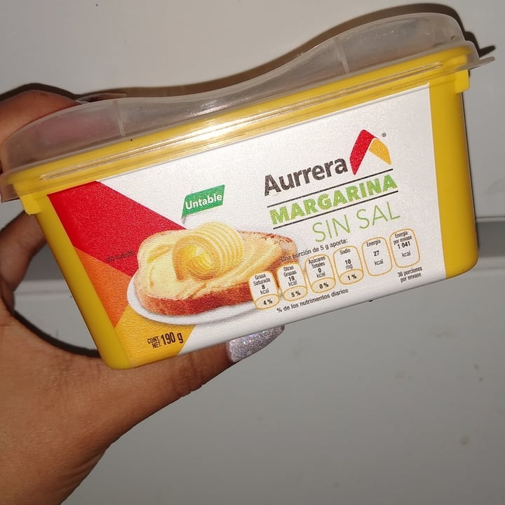 photo of Aurrera Margarina Vegetal Aurrerá shared by @fergievegan on  11 Feb 2022 - review