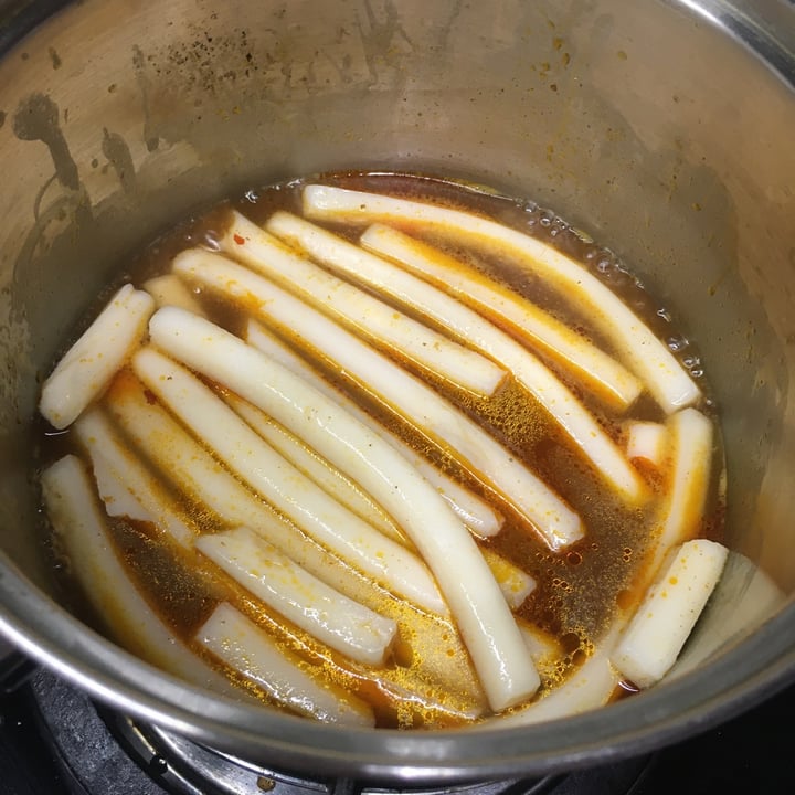 photo of Happy Home Kimchi Tteokbokki Rice Cake shared by @akanksha-r on  26 Aug 2021 - review