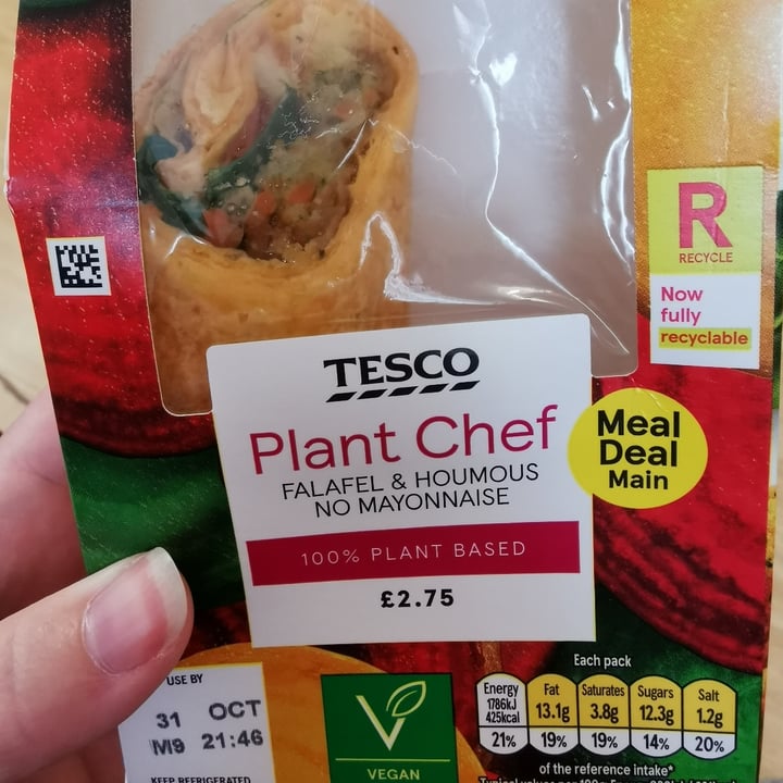 photo of Tesco Plant Chef Falafel & Houmous Wrap shared by @hannahfaye on  31 Oct 2022 - review