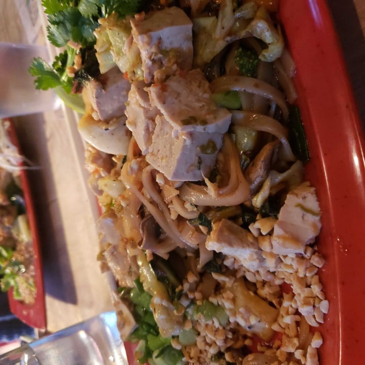 review photo of Boo Koo NorCal Pad Thai shared by @snooch90 on 20 Jan 2020 - review