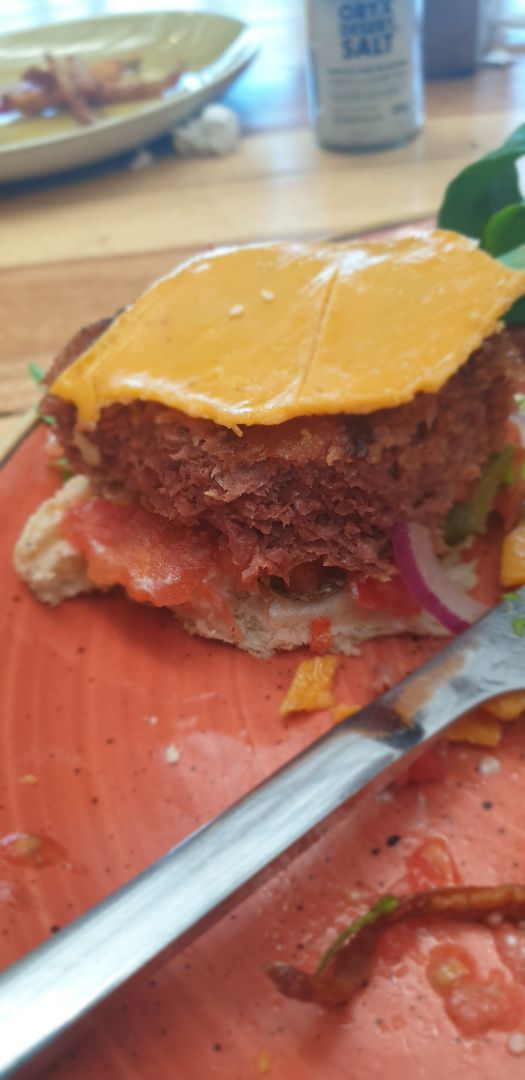 photo of Jackson’s Real Food Market Bryanston Beyond Burger shared by @smaug11 on  04 Dec 2019 - review