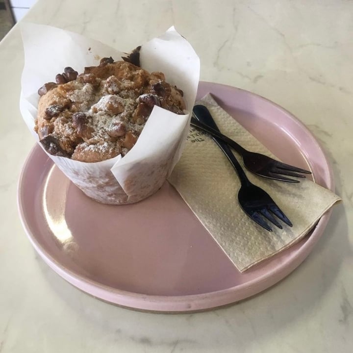 review photo of The Nourished Eatery Cupcake shared by @veg4nesa on 28 Jan 2022 - review
