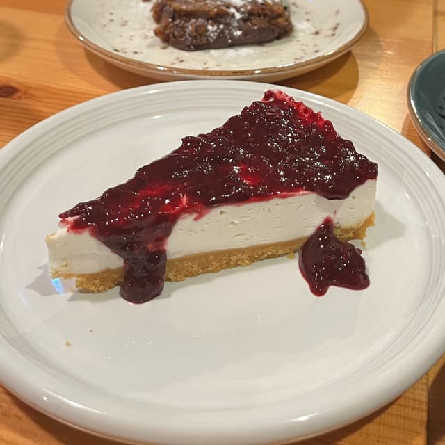 Foto del piatto “Red Fruit Cheesecake”