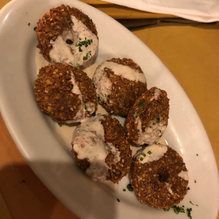 review photo of Al Madina specialità Mediorientali Pisa Falafel shared by @unamargheritavegana on 13 Mar 2022 - review