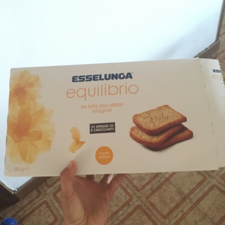 photo of Esselunga equilibrio fette biscottate integrali shared by @framiche17 on  24 Jun 2022 - review