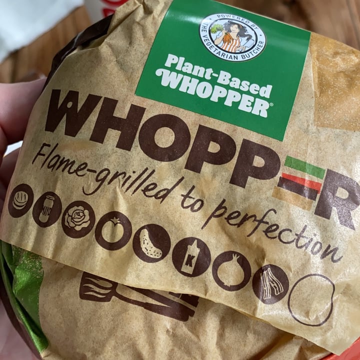 review photo of Burger King Plant-based Whopper (Veganized) shared by @didierchanove on 31 Jul 2021 - review