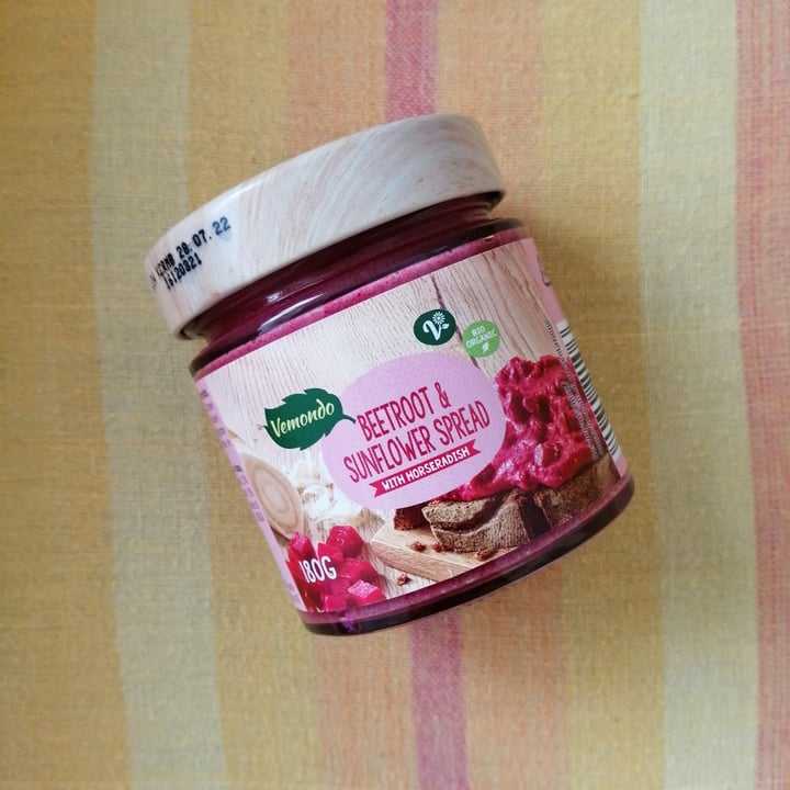 photo of Vemondo Beetroot and horseradish spread shared by @anthe on  28 Jan 2021 - review