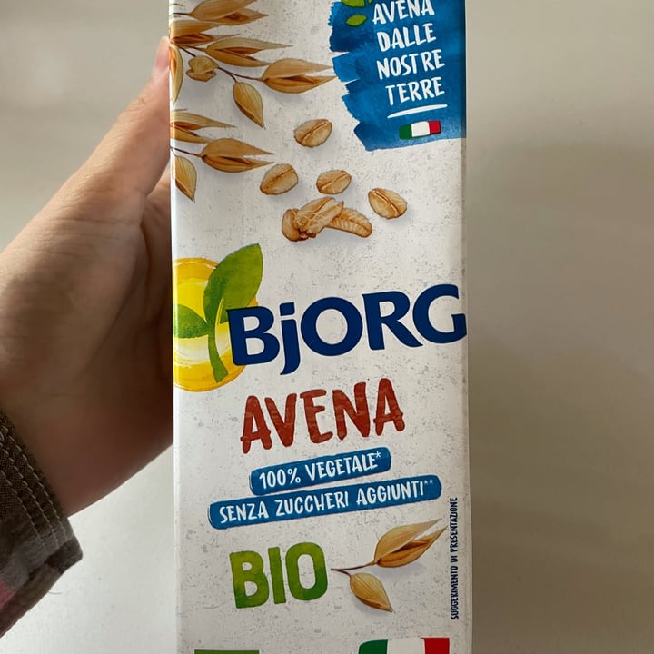 photo of Bjorg Oat milk shared by @verdurine17 on  27 May 2022 - review