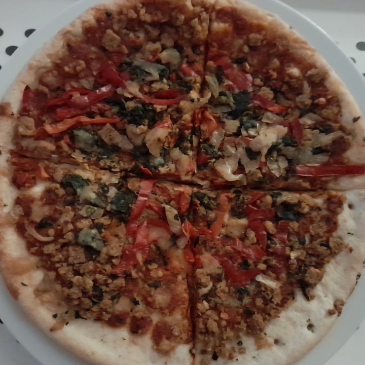 photo of Goodfella's Good Fellas Vegan Falafel Pizza shared by @heatherthevegan on  14 Aug 2022 - review