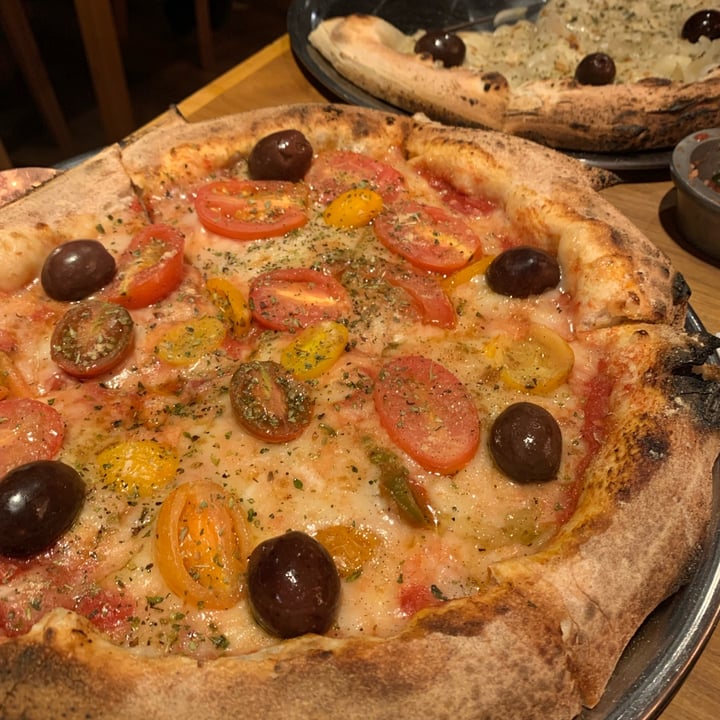 review photo of Gina pizzeria - Restaurante Napolitana shared by @maruraik on 20 Jun 2022 - review