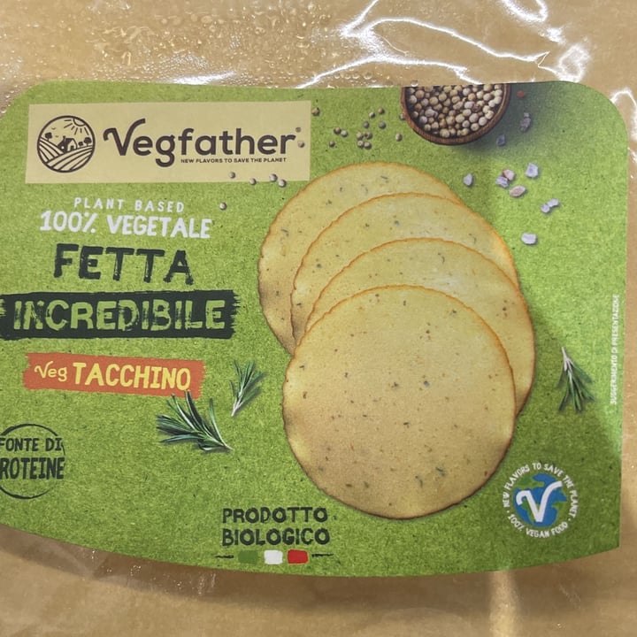 photo of Vegfather Fetta incredibile Tacchino shared by @vegmom75 on  29 Mar 2022 - review