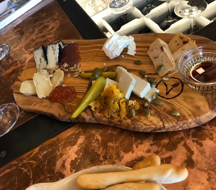 photo of Goed Zuur Vegan Cheez Board shared by @anagalawala on  01 Feb 2020 - review