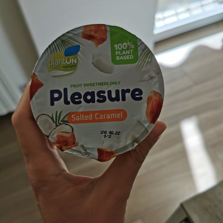 review photo of Planton coconut vegangurt salted caramel shared by @elianamarley on 03 Dec 2022 - review