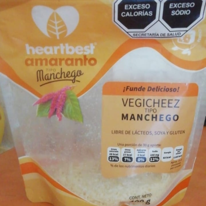 photo of Heartbest Vegicheez Amaranto tipo Manchego Rallado shared by @andreag97 on  02 Feb 2021 - review