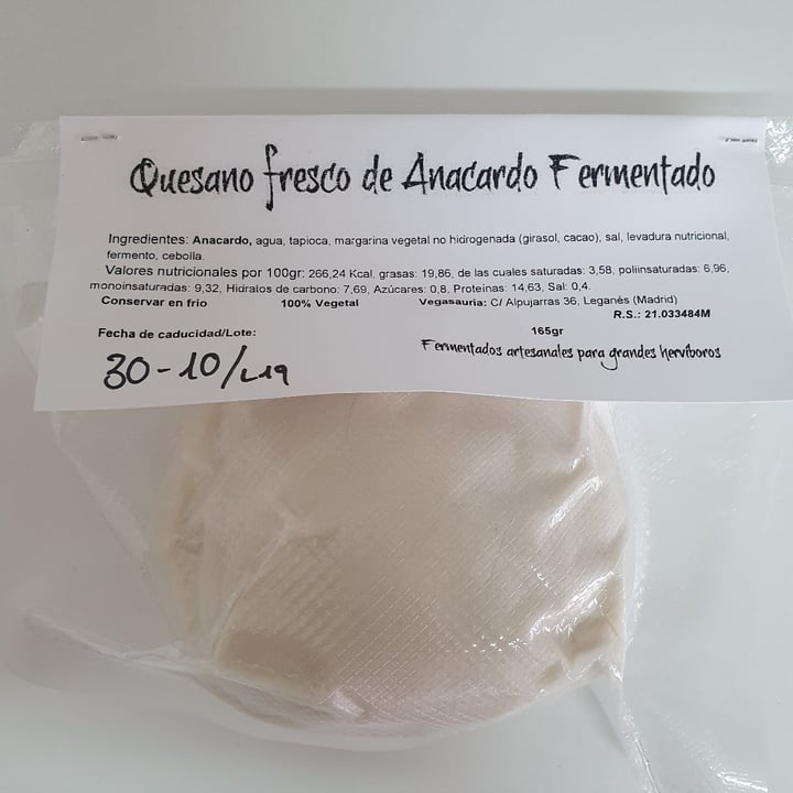 review photo of Vegasauria Quesano Fresco de Anacardo Fermentado shared by @maitanesb on 02 Oct 2020 - review