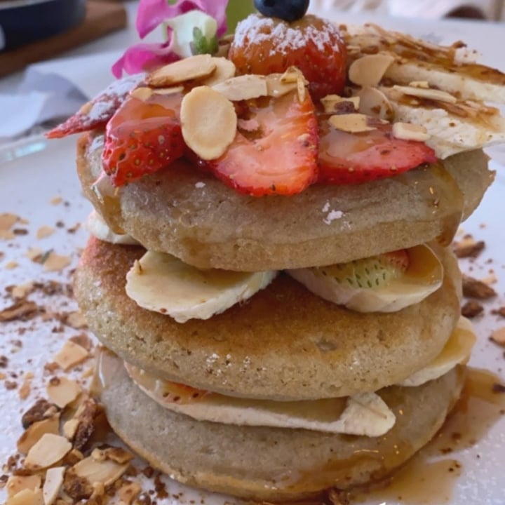 photo of Pura Vida veggie and vegan Pancakes shared by @lauramartinez on  11 Aug 2021 - review