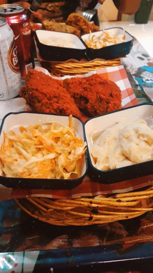 photo of Los Alebrijes Veg No-pollo a la KFC shared by @catnya on  02 Mar 2020 - review