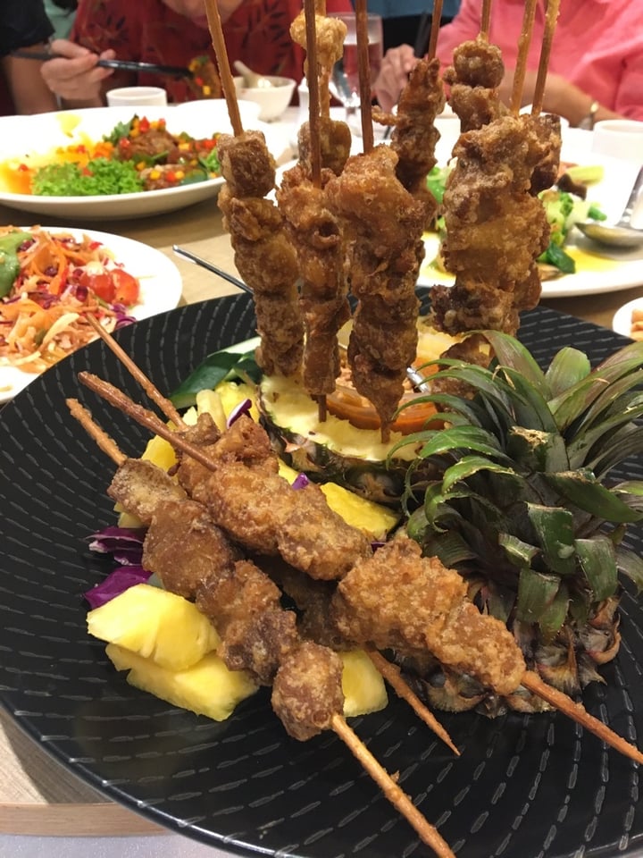 review photo of LingZhi Vegetarian - Velocity@Novena Chinese New Year Set shared by @pw on 30 Jan 2020 - review