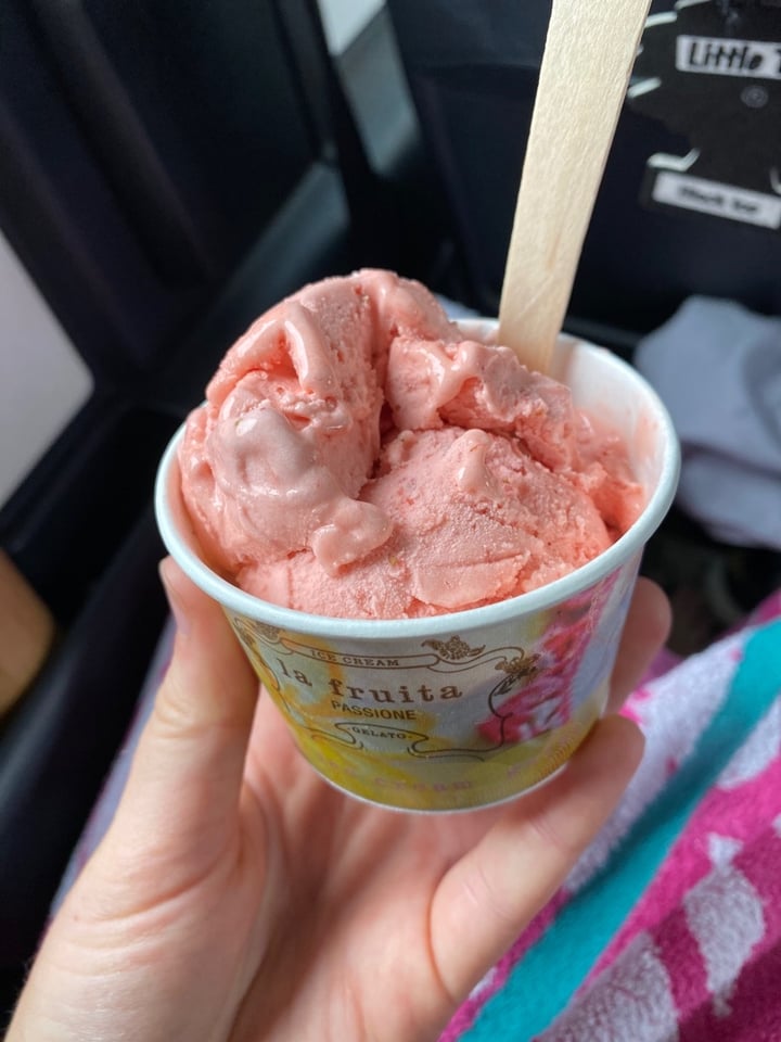 review photo of Denmark Gelato Co Strawberry Sorbet shared by @ssacpotato on 18 Jan 2020 - review