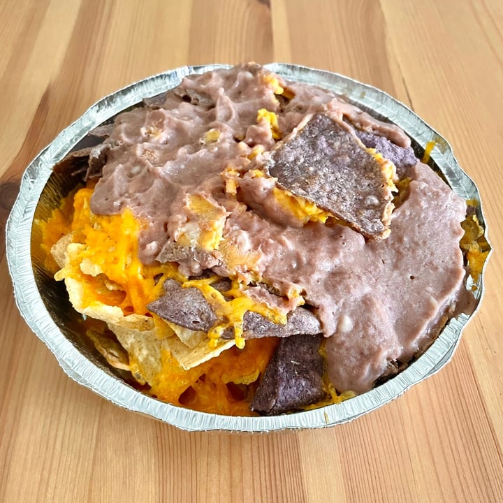review photo of Al Vegano - Bay Ridge Vegan Nachos Supreme shared by @aqualing on 07 Jul 2021 - review