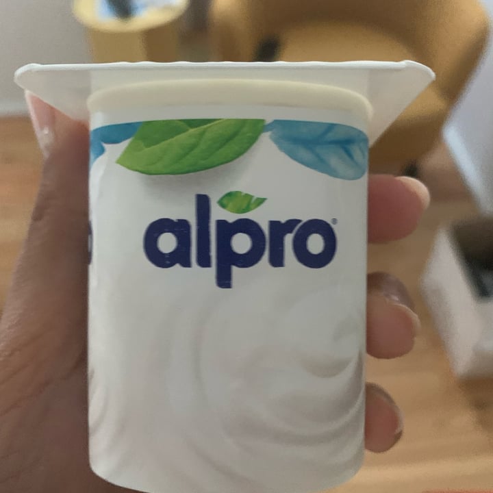 photo of Alpro natural yogurt no sugars shared by @elledelle on  20 Aug 2022 - review