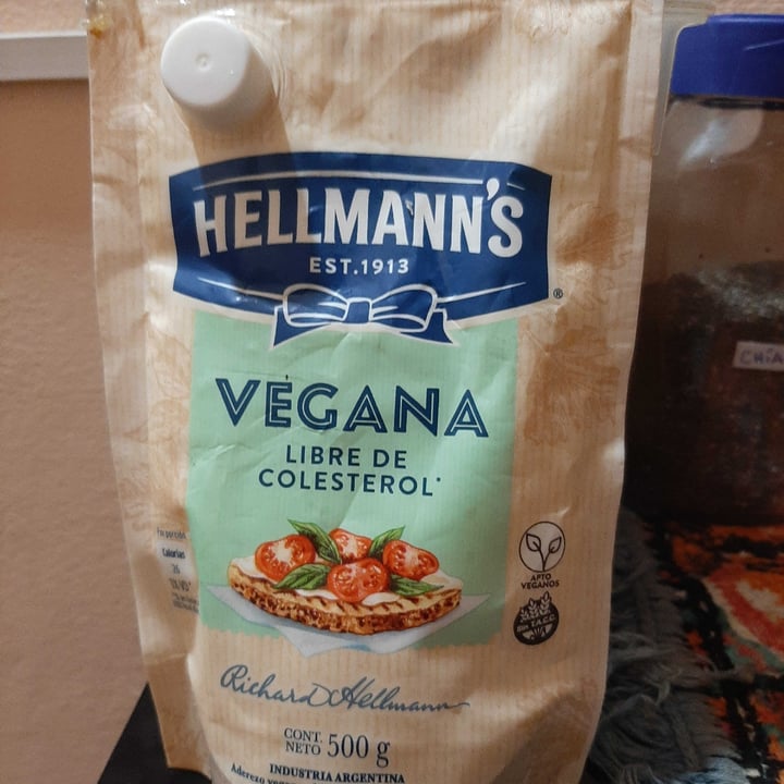 photo of Hellmann’s Hellman’s Vegan Mayonnaise shared by @paov on  21 Jul 2020 - review