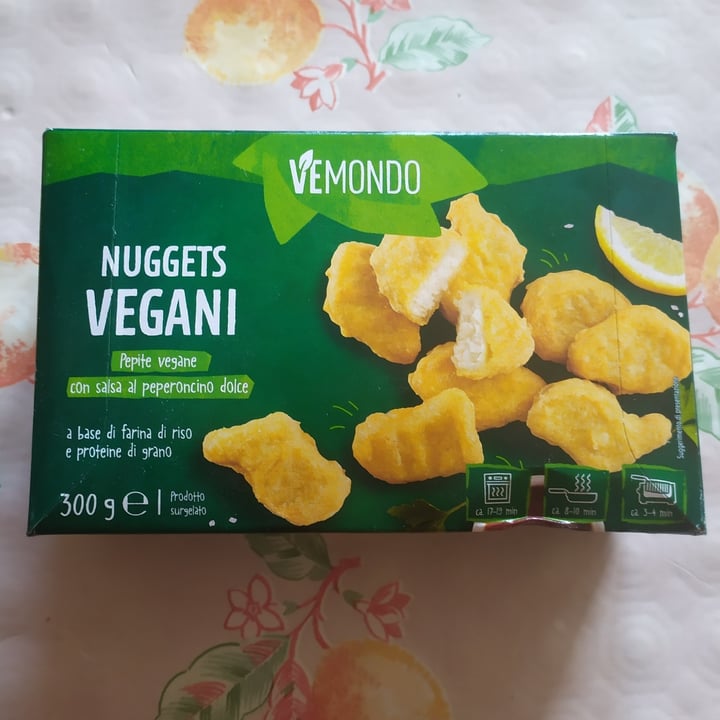 photo of Vemondo  Nuggets Vegani (Pepite con salsa al peperoncino dolce) shared by @dimaa on  08 Nov 2022 - review