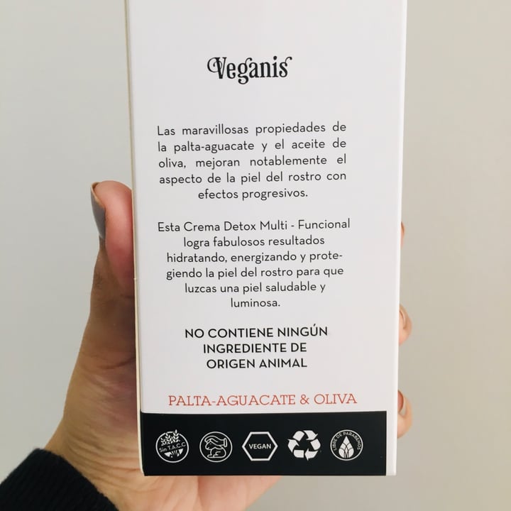 photo of Veganis Antiage Facial - Crema de Día Palta & Oliva shared by @sofiporti on  28 Oct 2020 - review