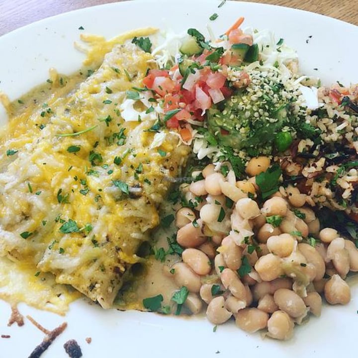 photo of Charro Vida Dos enchiladas shared by @mausketeer on  02 May 2022 - review