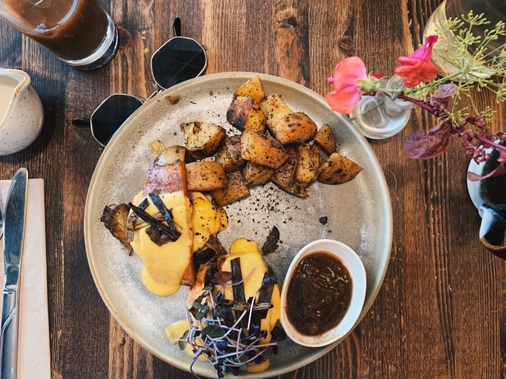 review photo of The Coup Vegan Benedict shared by @ashleyrenee on 08 Dec 2019 - review