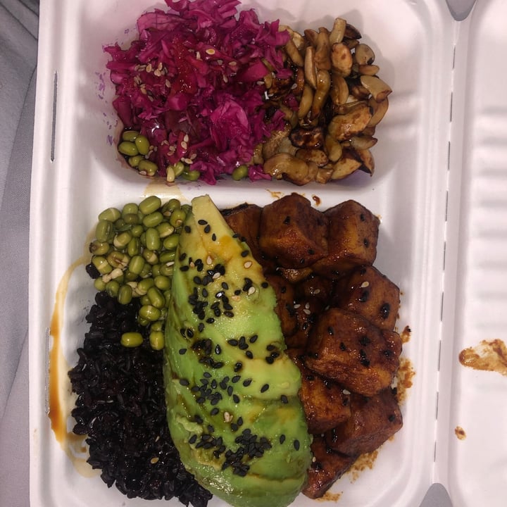 photo of The Fussy Vegan Tofu Bowl shared by @tsbarker on  29 May 2020 - review