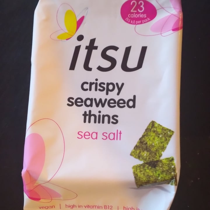 photo of itsu crispy seaweed thins sea salt shared by @phoenixadair on  26 Jan 2022 - review