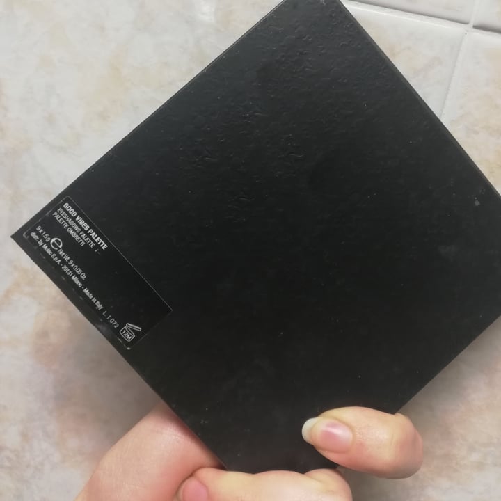 review photo of Mulac cosmetics Good vibes Palette shared by @veganchick1999 on 12 Apr 2021 - review