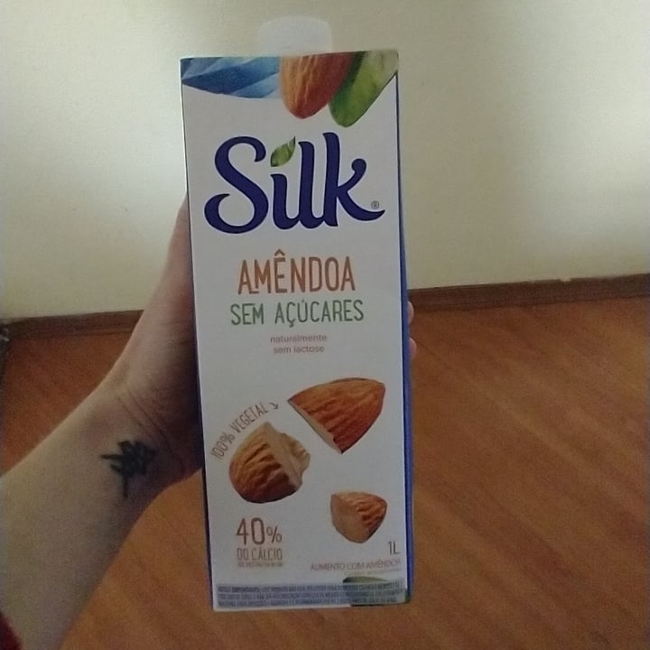 photo of Silk Alimento com amêndoa shared by @aikoohata on  28 May 2022 - review