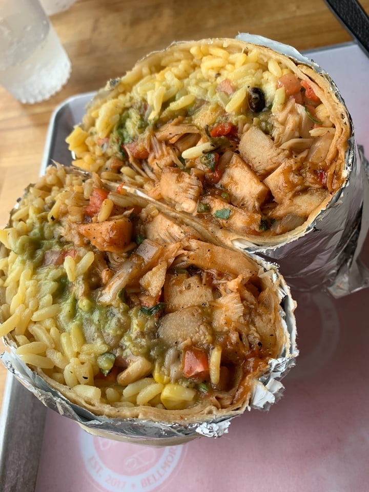 review photo of Fat Boy's Burrito Co. Jackfruit Burrito shared by @theveganyogi on 09 Jan 2020 - review