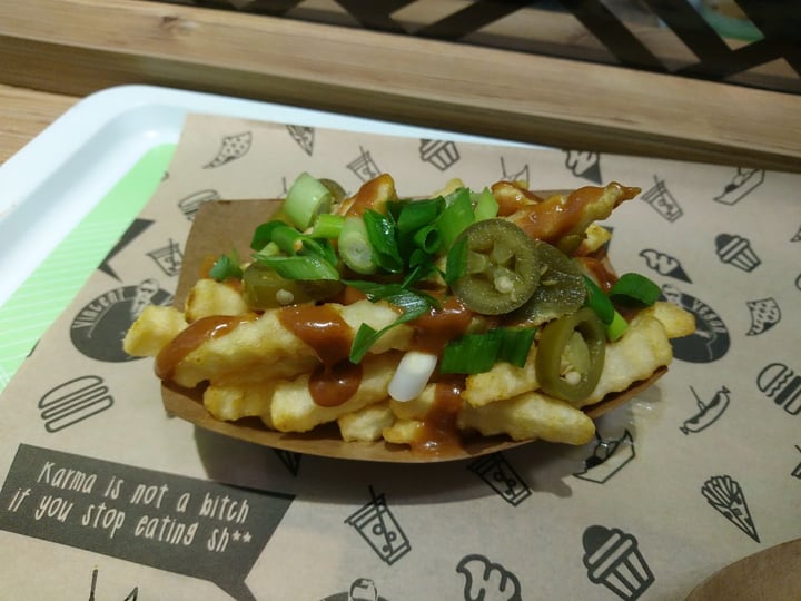 photo of Vincent Vegan Chili-Peanut-Onion-Fries shared by @koalamaedchen on  18 Jan 2020 - review