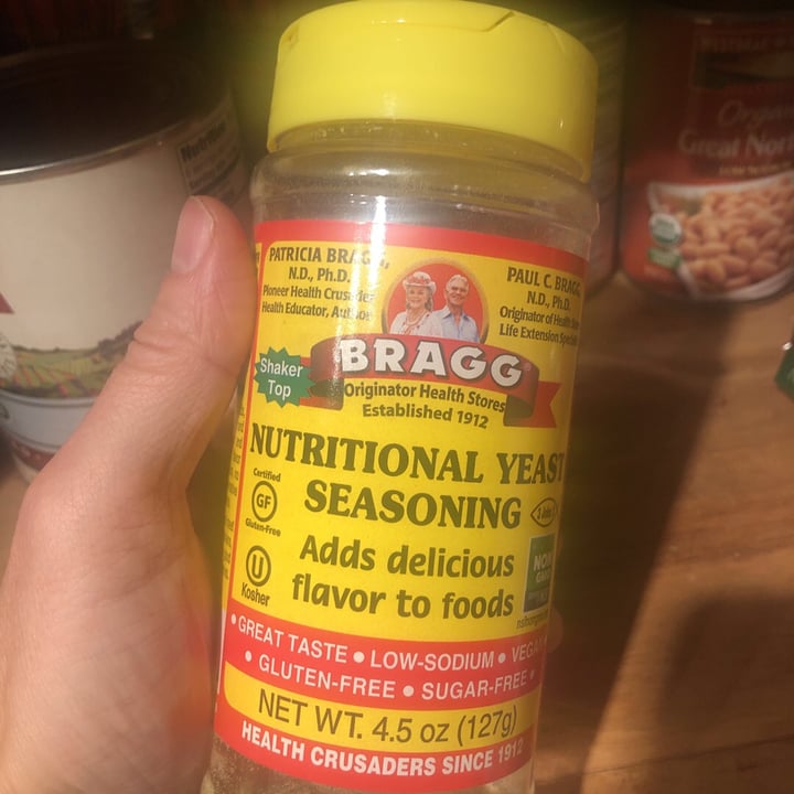 photo of Bragg Nutritional Yeast Seasoning shared by @aquafresh on  14 Nov 2019 - review
