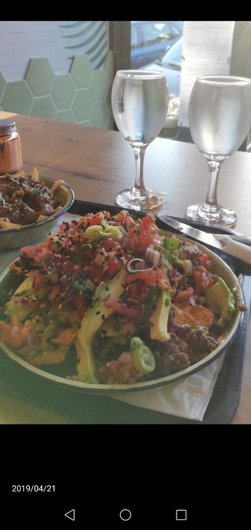 photo of Lekker Vegan Kloof Loaded nacho bowl shared by @universeobserver on  25 Mar 2020 - review