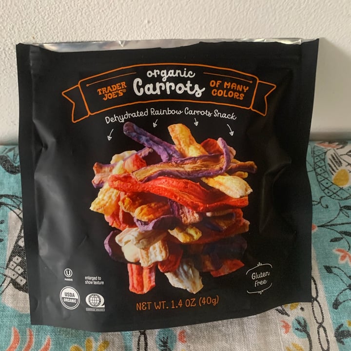 photo of Trader Joe's Dehydrated Rainbow Carrots Snack shared by @bananarosie on  01 Feb 2021 - review
