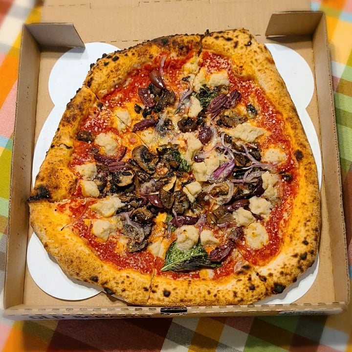 photo of Old Scratch Pizza & Beer Vegan Mister Scratch Pizza shared by @agreene428 on  04 Aug 2020 - review