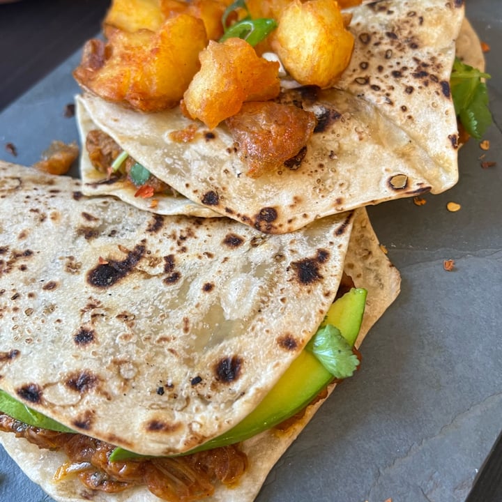 photo of Umami Gastronomia - Cozinha Vegetariana Tacos Jaquitos shared by @camilawinters on  12 Aug 2022 - review